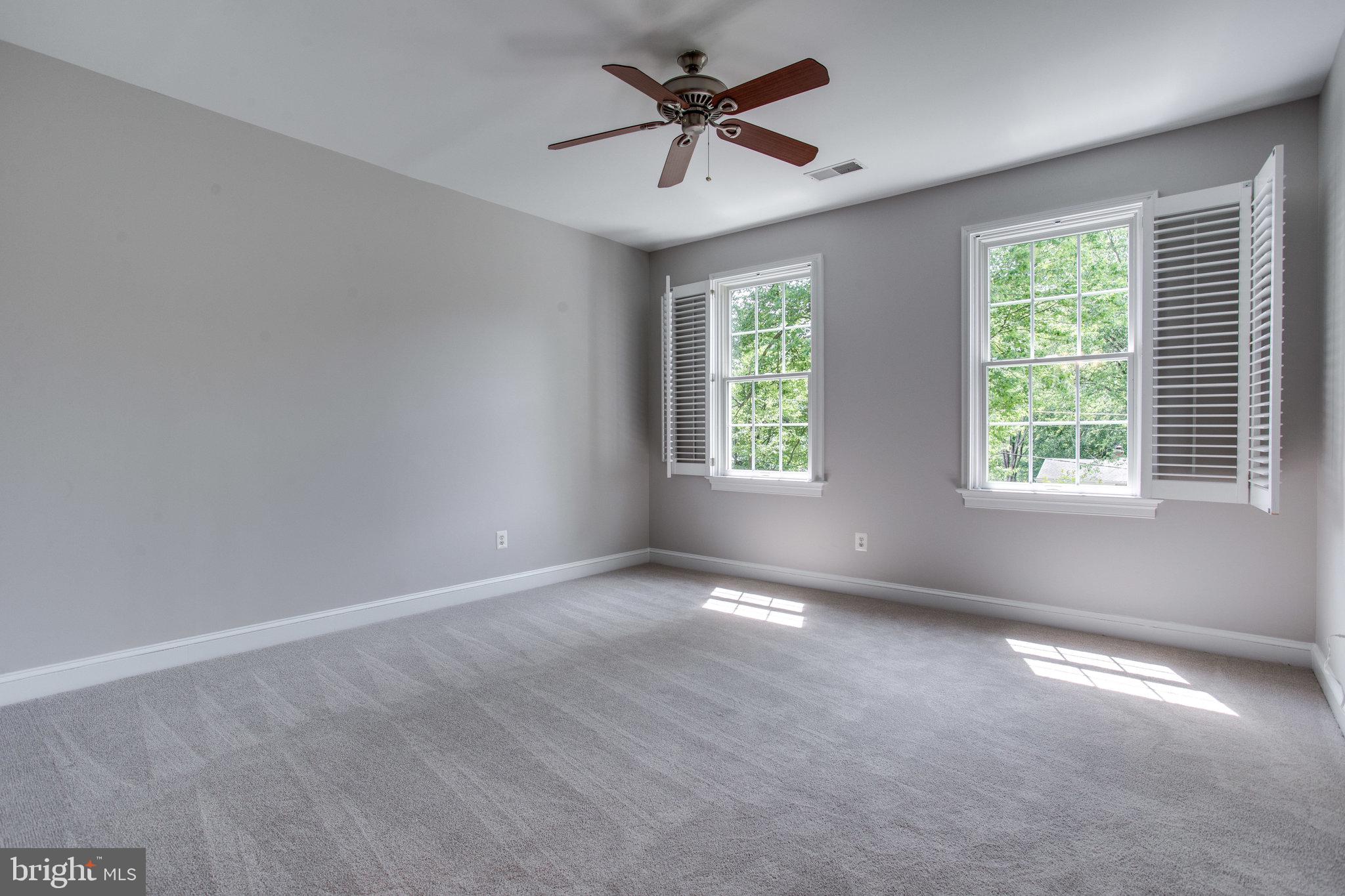 1439 Oakview Drive McLean, VA 22101 - Photo 29 of 48