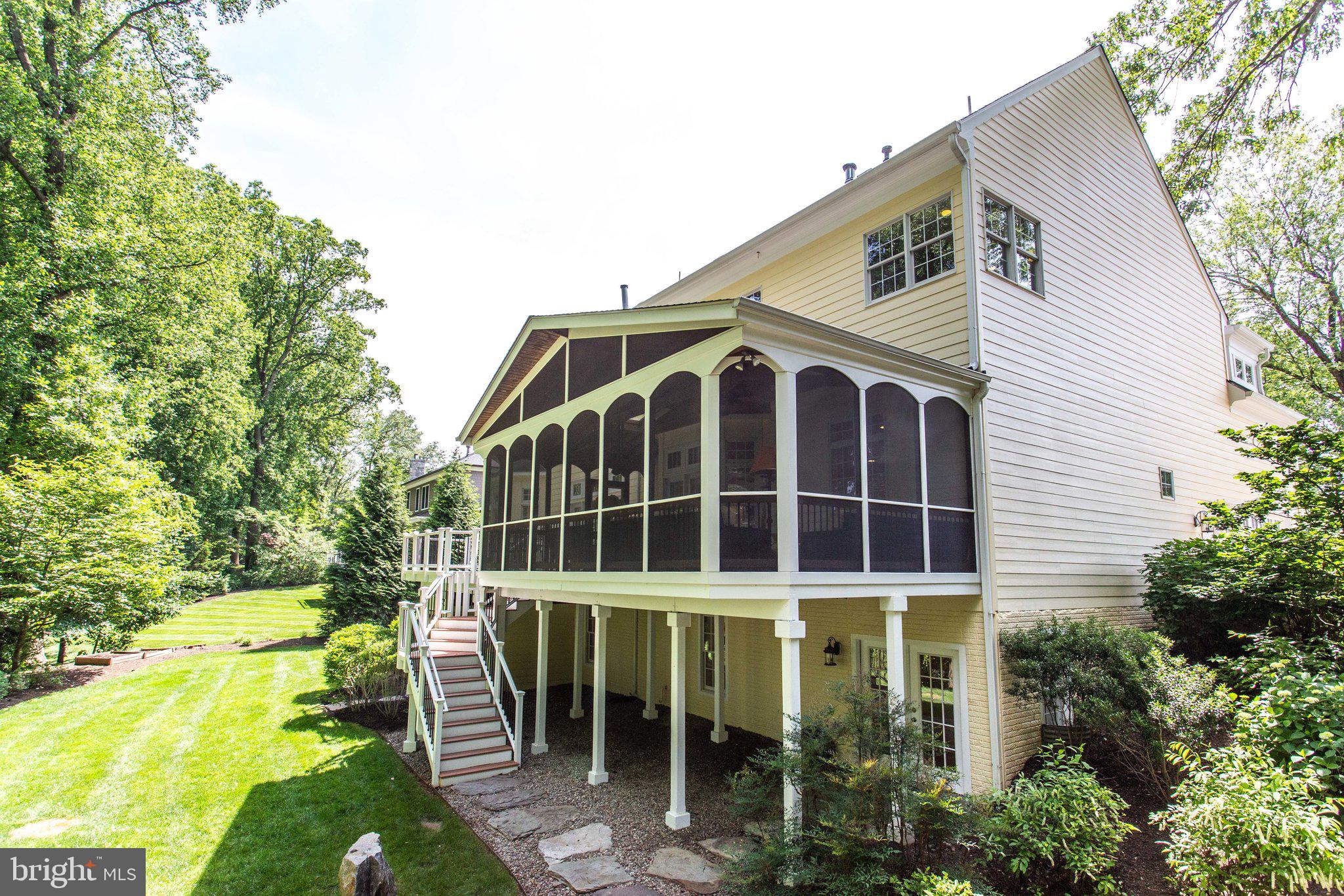 1439 Oakview Drive McLean, VA 22101 - Photo 44 of 48