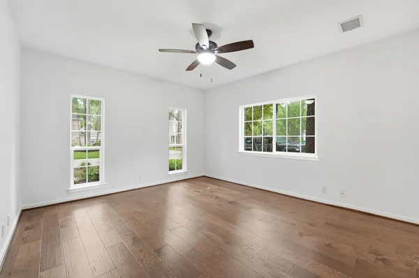 $740,000 | 29 Tanager Trail, The Woodlands, TX 77381