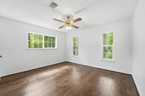 $740,000 | 29 Tanager Trail, The Woodlands, TX 77381