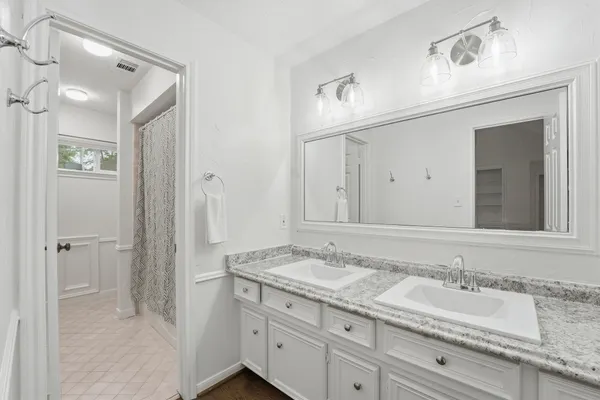 $740,000 | 29 Tanager Trail, The Woodlands, TX 77381