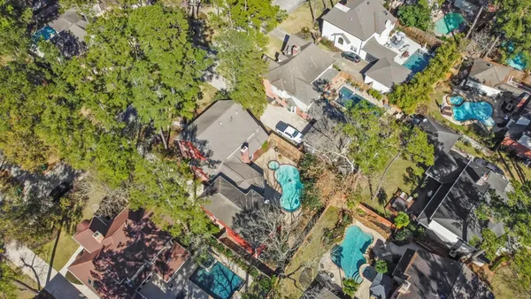 $740,000 | 29 Tanager Trail, The Woodlands, TX 77381