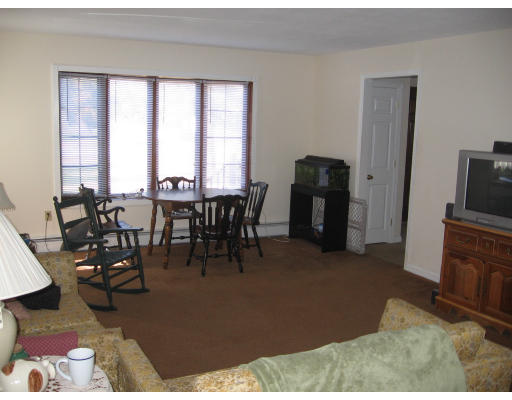162 Huntington Road Russell, MA 01071 - Photo 8 of 19