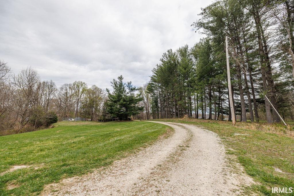 3757 East Stipp Road Bloomington, IN 47401 - Photo 3 of 16