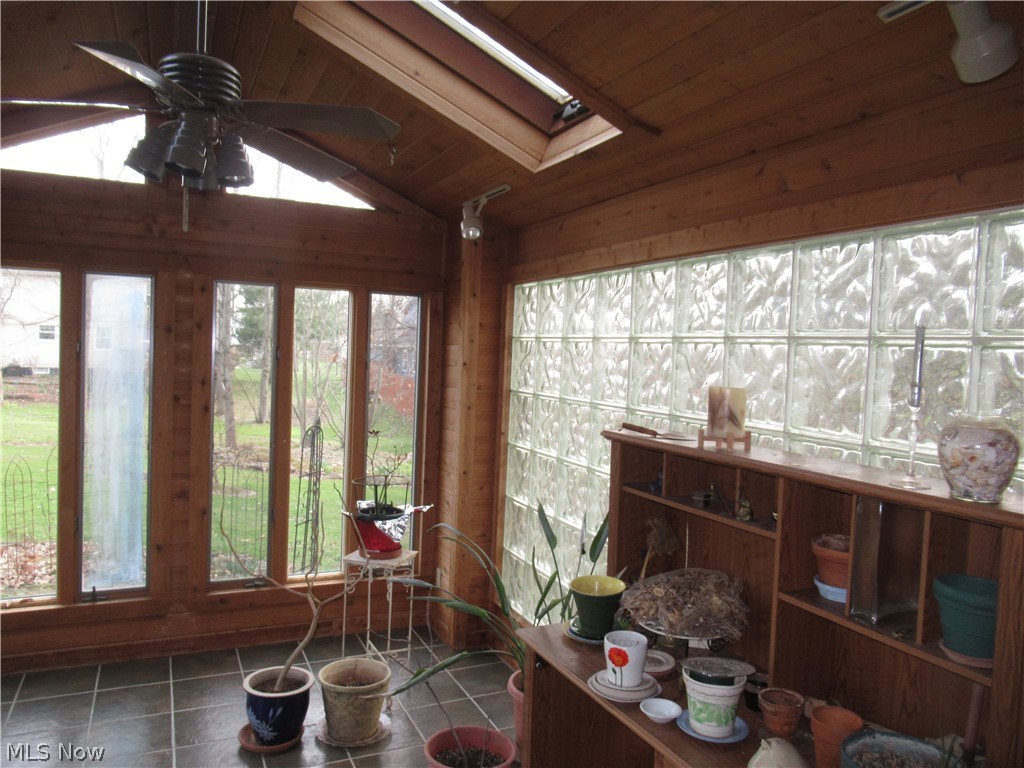 6919 Kirk Road Canfield, OH 44406 - Photo 12 of 32 Gallery Image 12