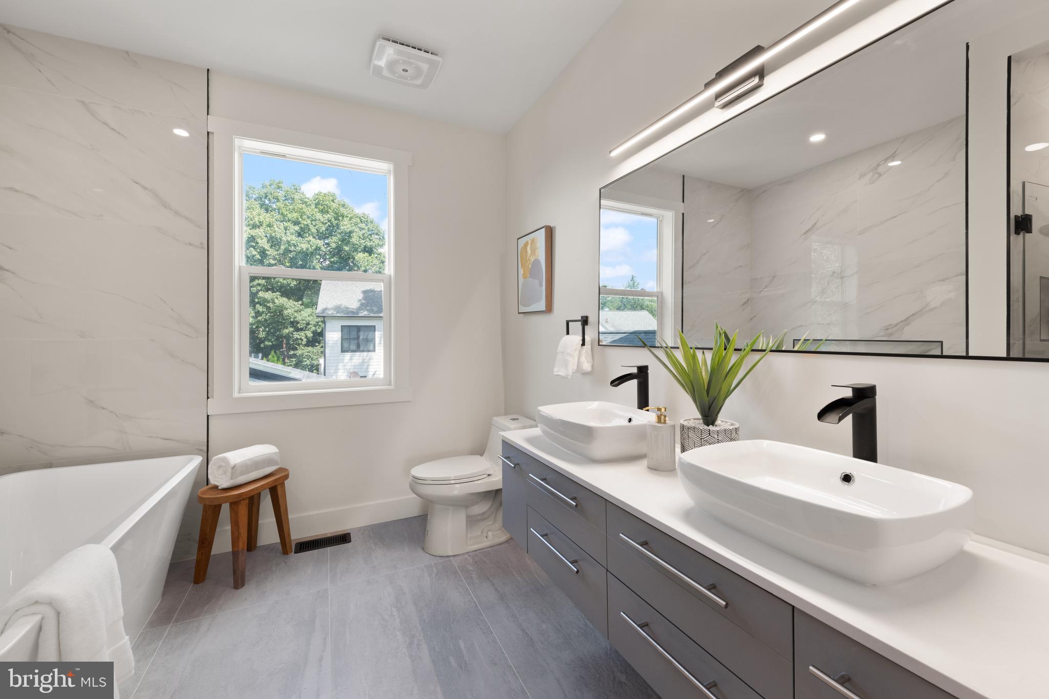 4911 Bayard Boulevard Bethesda, MD 20816 - Photo 33 of 49