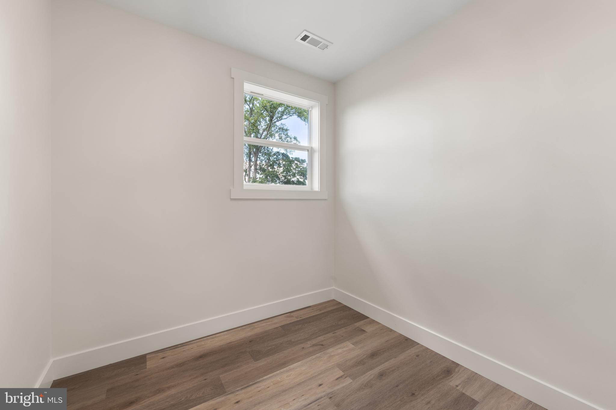 4911 Bayard Boulevard Bethesda, MD 20816 - Photo 44 of 49