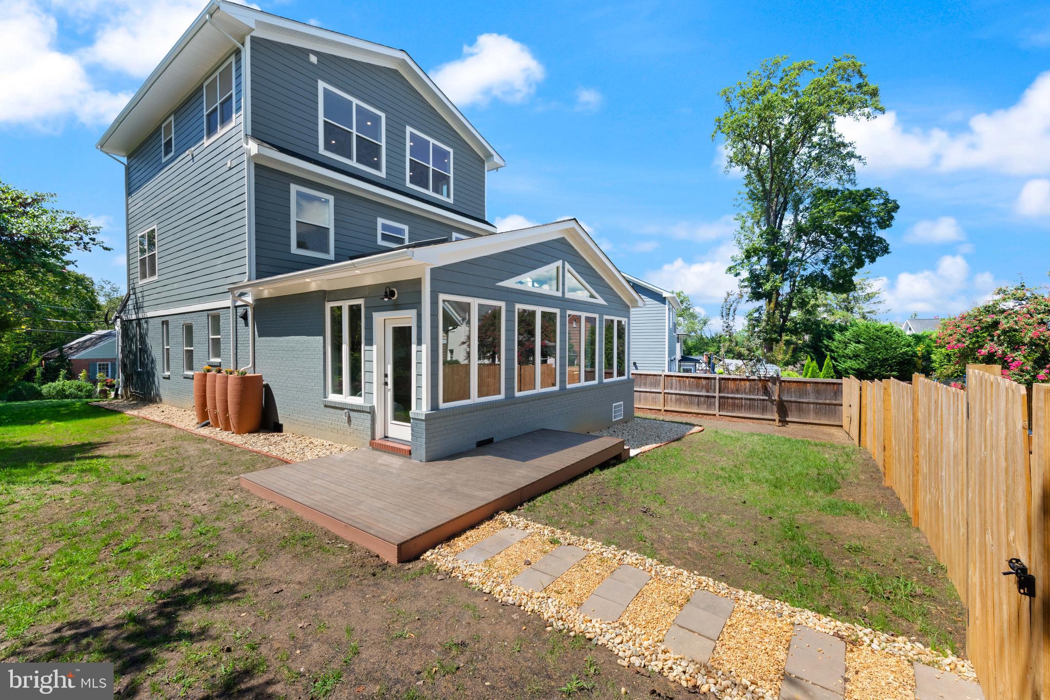 4911 Bayard Boulevard Bethesda, MD 20816 - Photo 46 of 49