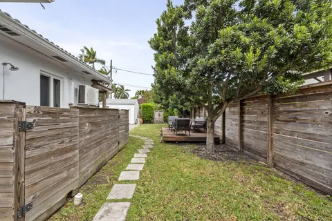 $985,000 | 409 North 14th Avenue, Hollywood, FL 33020