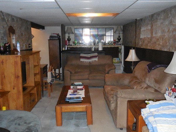 30 Holly Hill Road Springfield, MA 01119 - Photo 24 of 30 Gallery Image 24