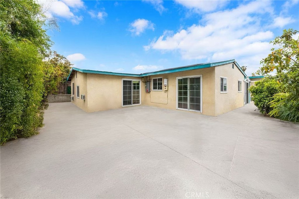 511 Dalesford Drive La Puente, CA 91744 - Photo 31 of 37 front view of a house with a trees