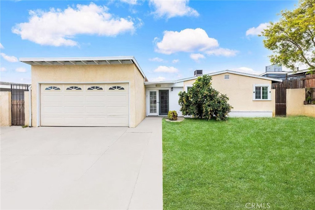 511 Dalesford Drive La Puente, CA 91744 - Photo 4 of 37 a view of a house with a yard