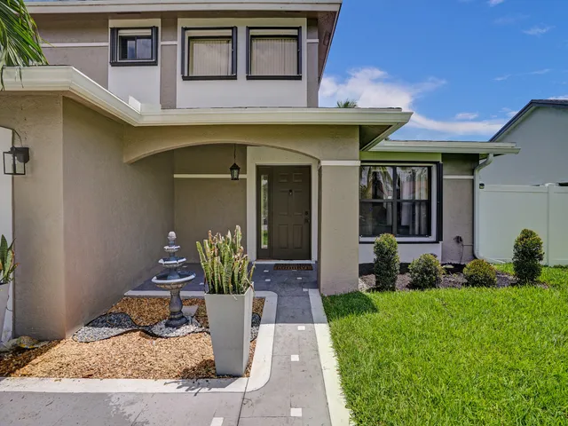 $4,500 | 9610 Dunhill Drive, Miramar, FL 33025