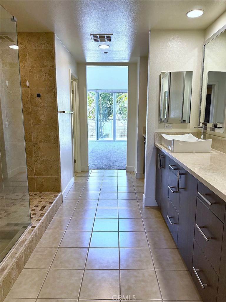 248 Rockefeller Irvine, CA 92612 - Photo 46 of 76