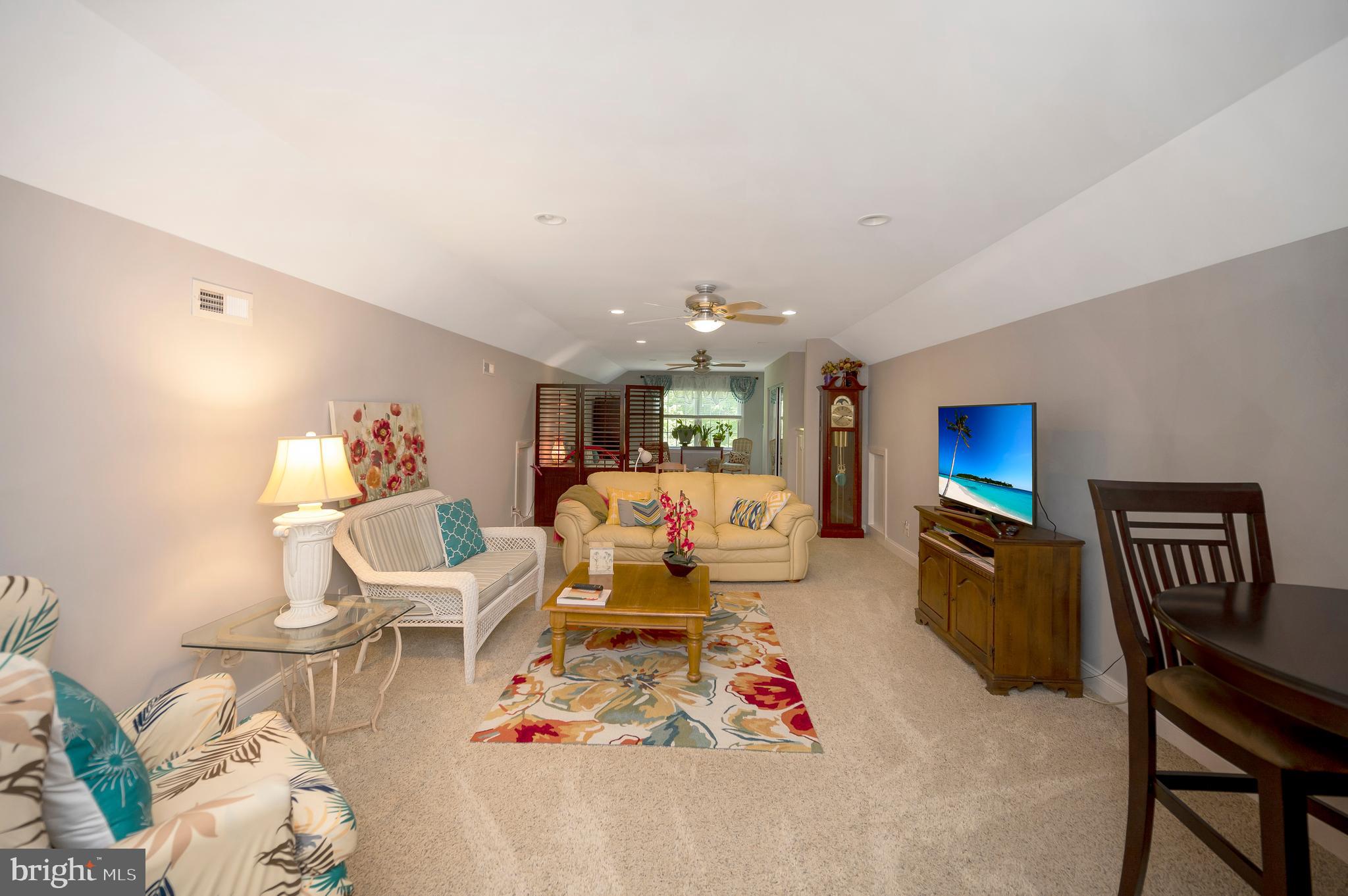 28229 Beech Drive Rhoadesville, VA 22542 - Photo 29 of 62 a living room with furniture and a couch