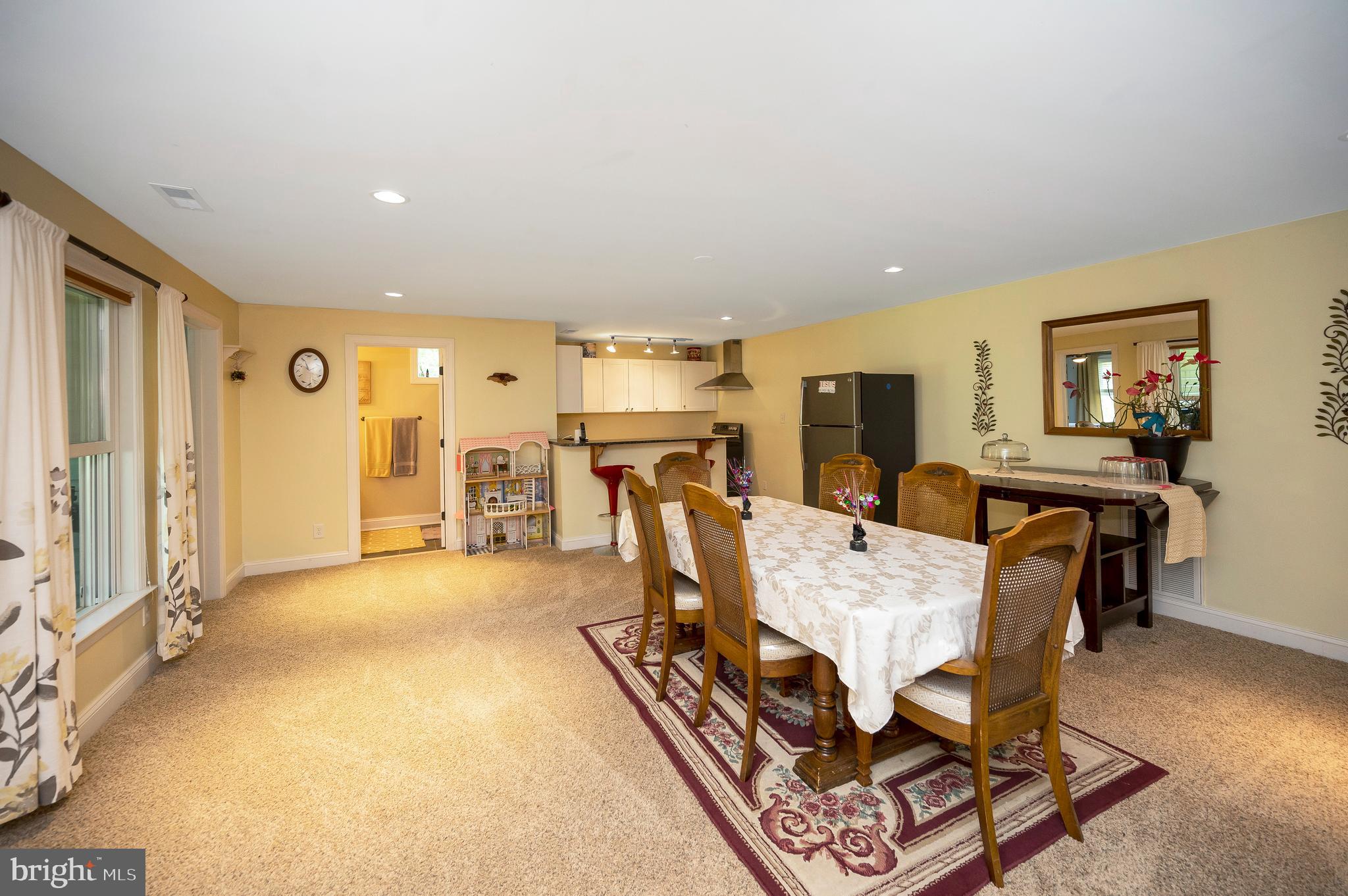 28229 Beech Drive Rhoadesville, VA 22542 - Photo 37 of 62 a view of a dining room with furniture