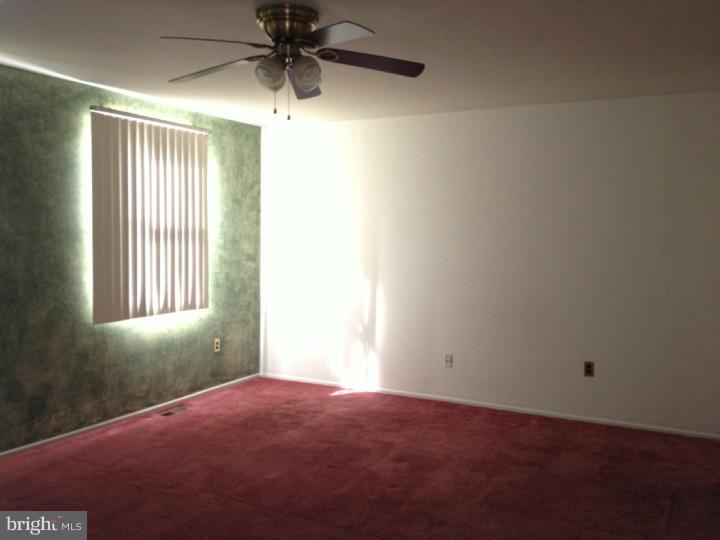 41 Manchester Road Sewell, NJ 08080 - Photo 7 of 19 Bedroom 3