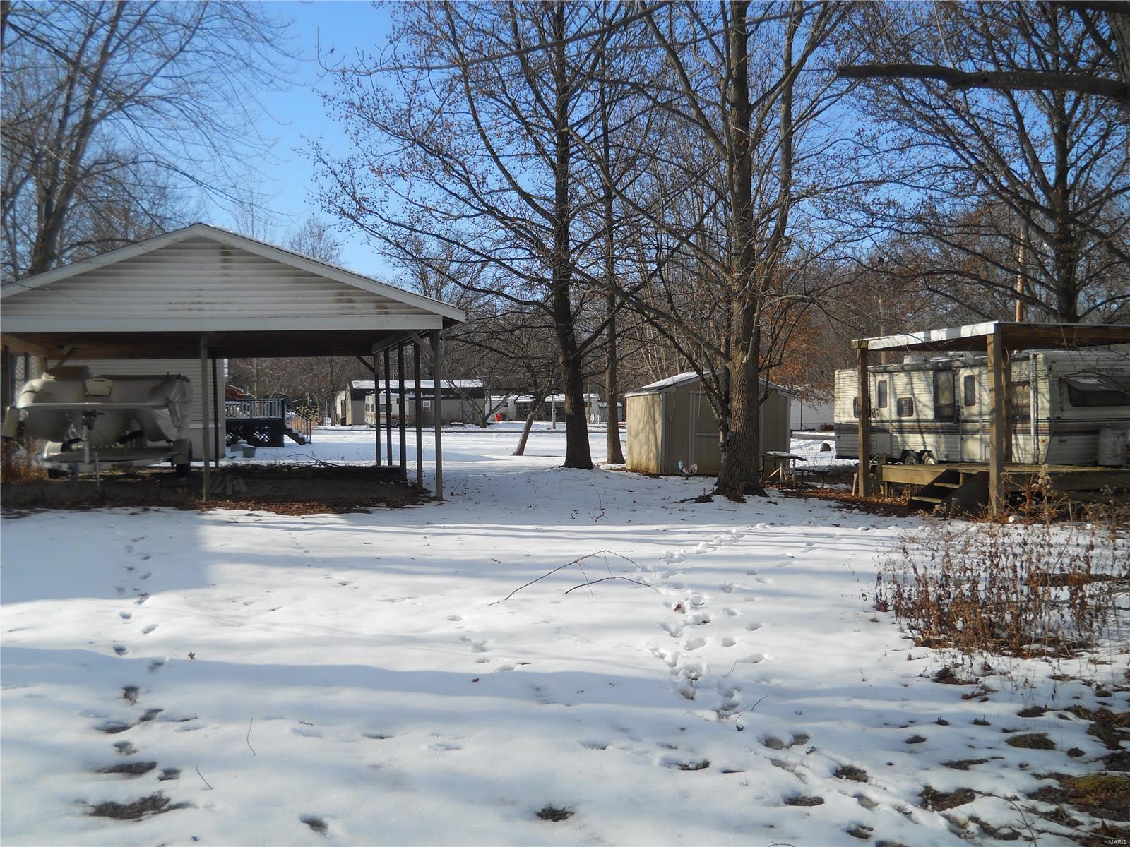 19619 Don-A-Lin Road Carlyle, IL 62231 - Photo 2 of 3 Gallery Image 2