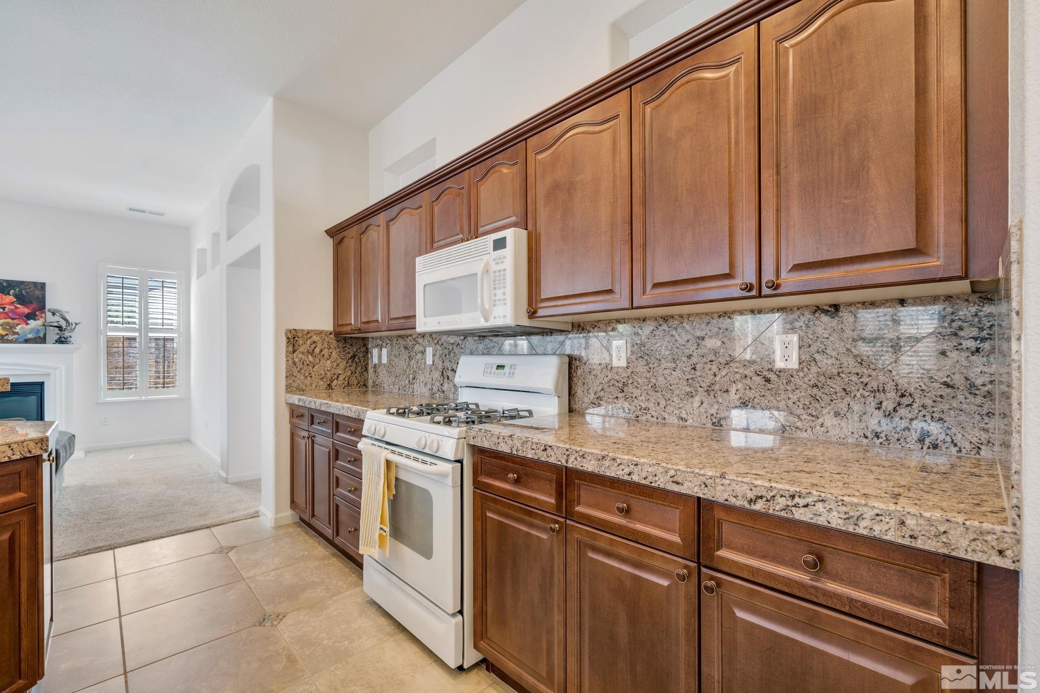 1635 Murrieta Court Reno, NV 89521 - Photo 17 of 36 Photo 17