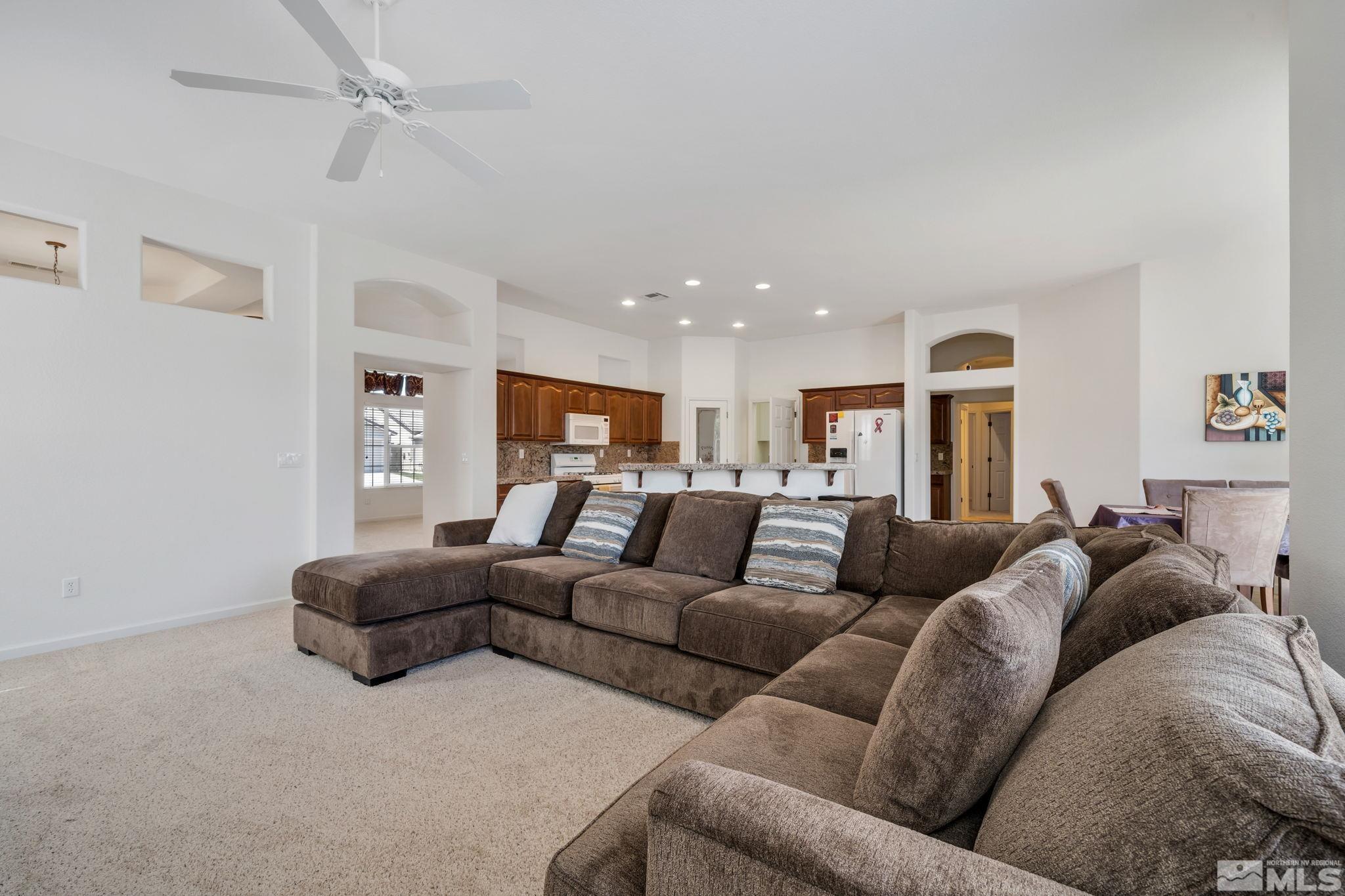 1635 Murrieta Court Reno, NV 89521 - Photo 10 of 36 Photo 10