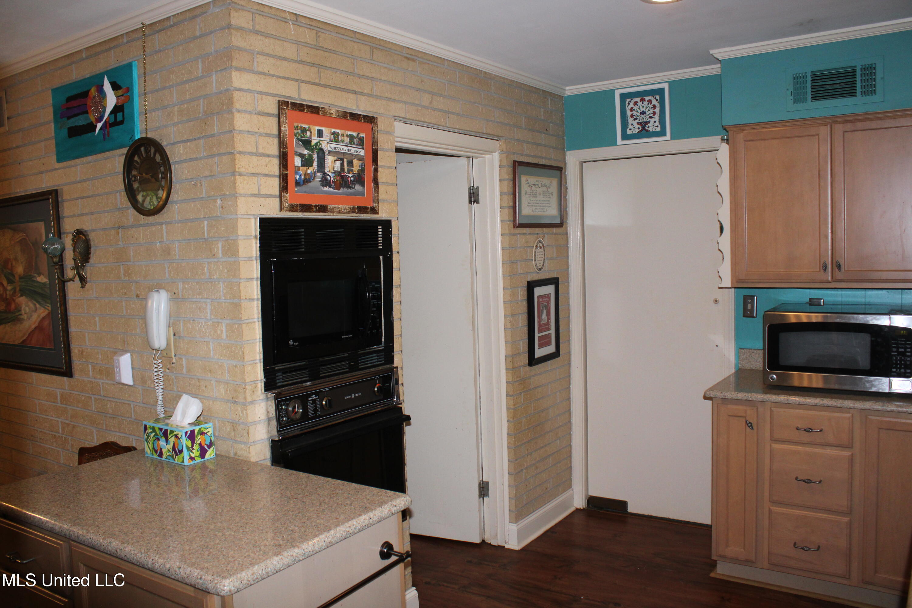 315 Highland Terrace Holly Springs, MS 38635 - Photo 17 of 33 IMG_6538