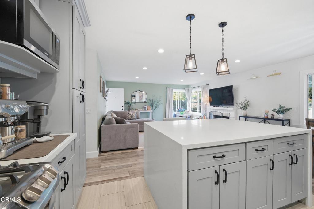 5210 Creekside Road Camarillo, CA 93012 - Photo 9 of 19