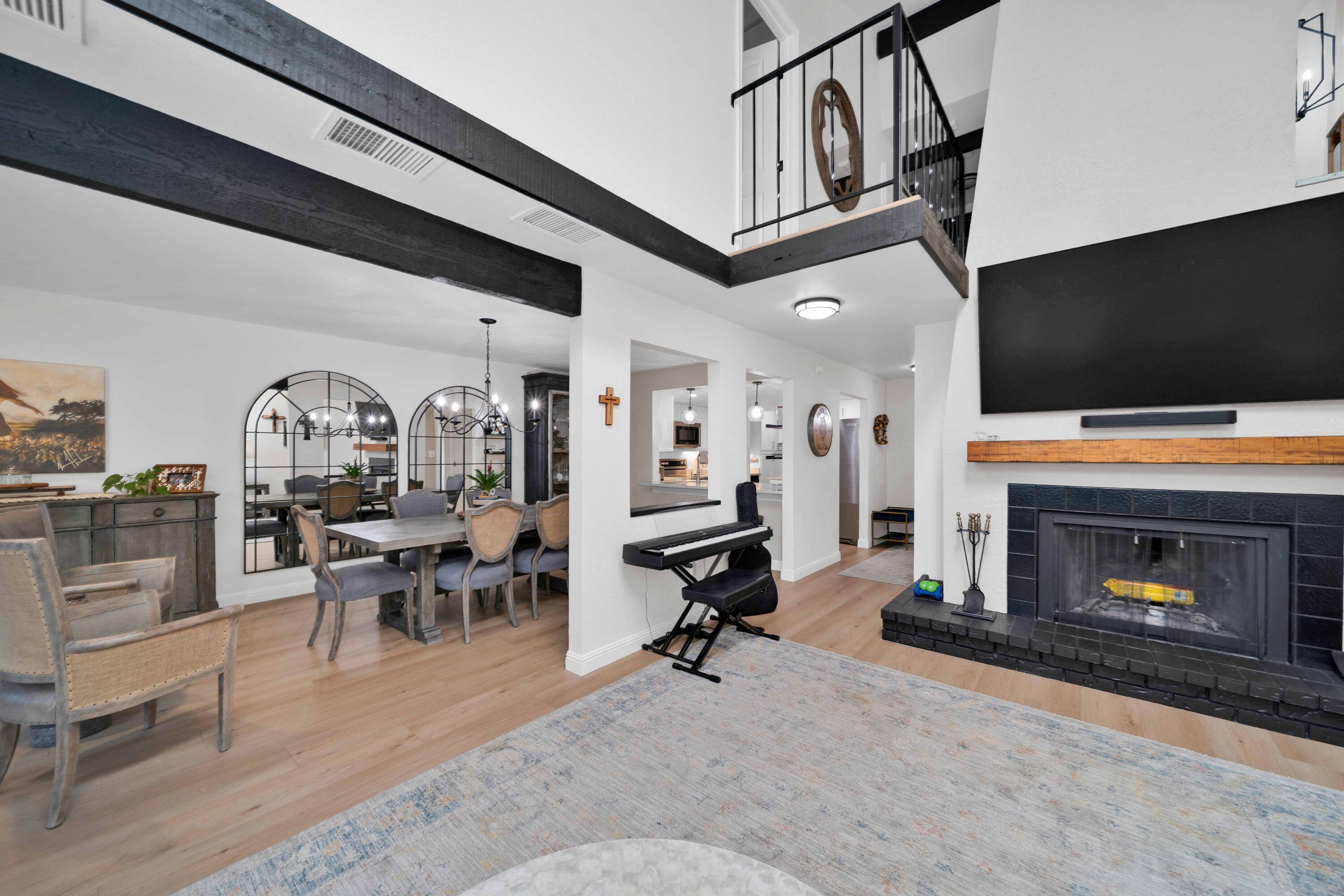 1928 Bechelli Lane Redding, CA 96002 - Photo 2 of 67 **Dining Area:Great Room from Rear of Ho