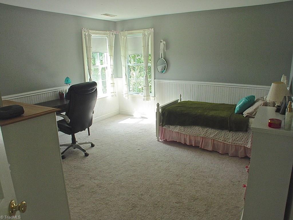 711 Number Ten Way Oak Ridge, NC 27310 - Photo 16 of 25