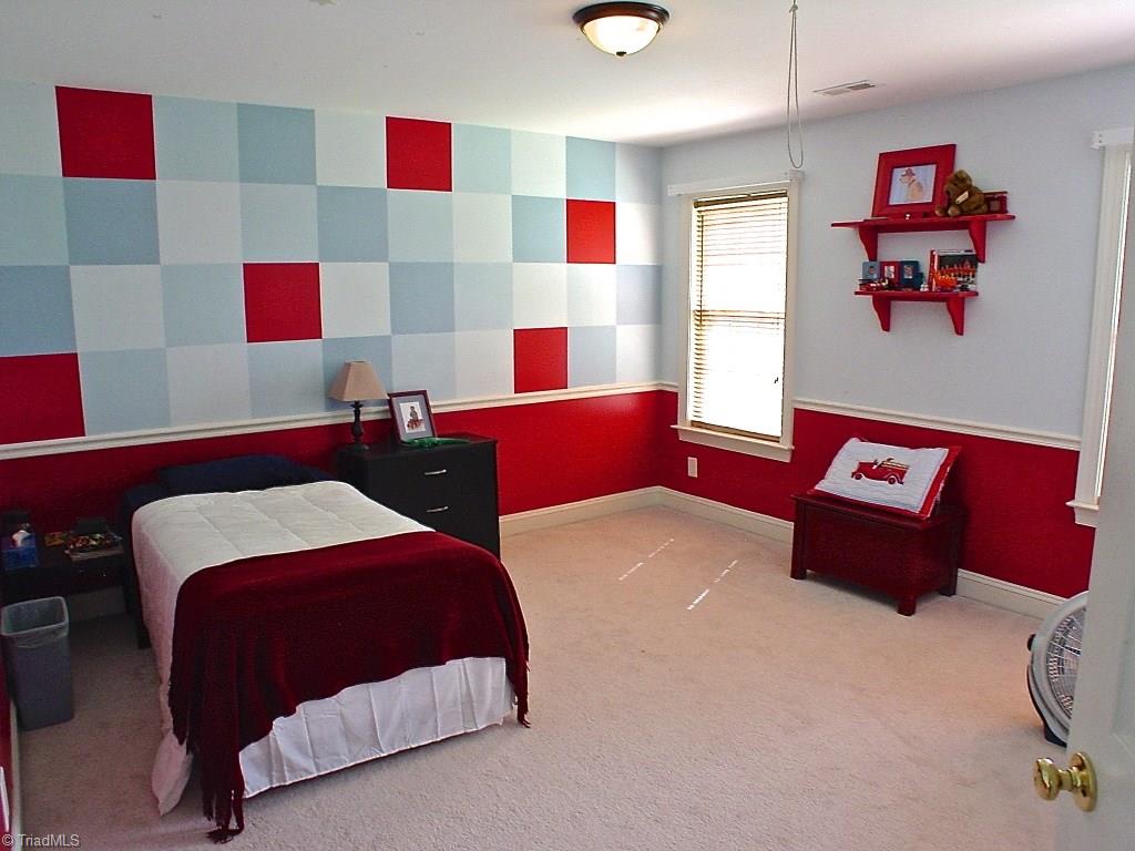 711 Number Ten Way Oak Ridge, NC 27310 - Photo 17 of 25