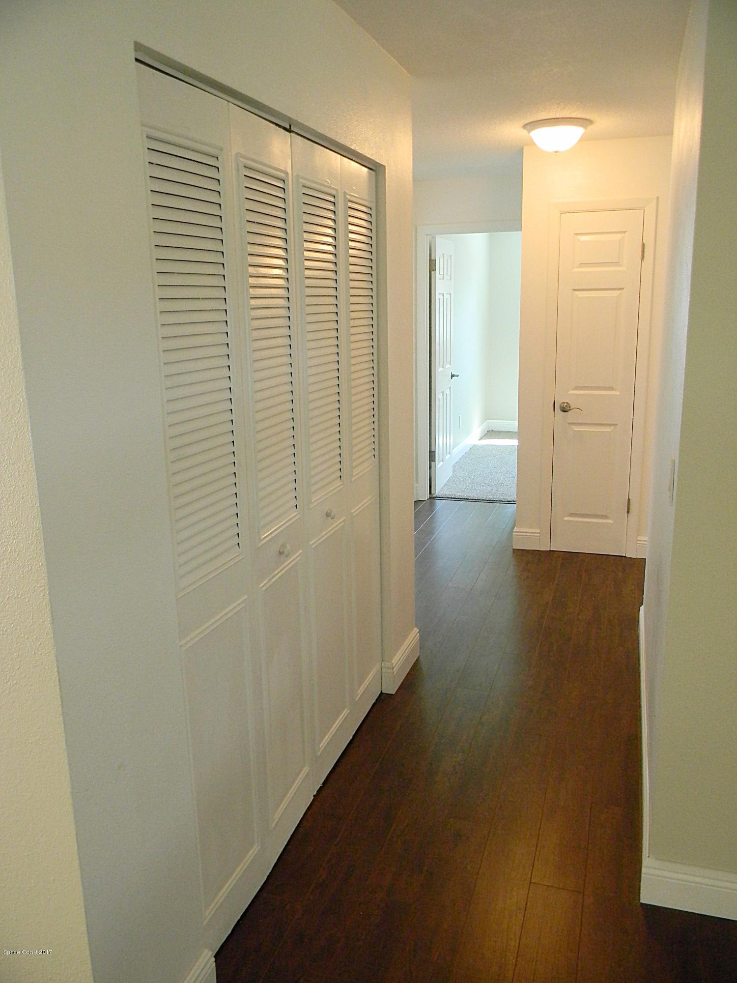 1882 North Carpenter Road Titusville, FL 32796 - Photo 13 of 39 HALLWAY