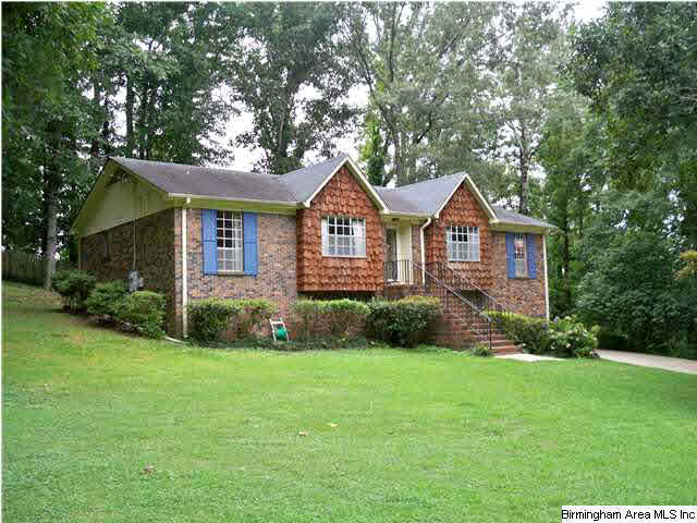 100 Maple Street Alabaster, AL 35114 - Photo 3 of 29