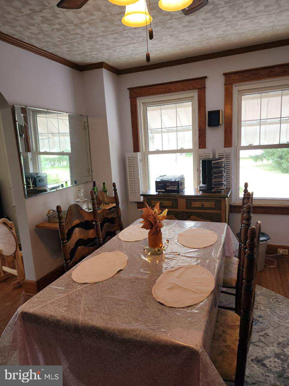 428 East Baltimore Street Taneytown, MD 21787 - Photo 19 of 55 dining room