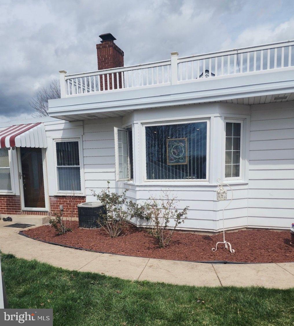 428 East Baltimore Street Taneytown, MD 21787 - Photo 3 of 55