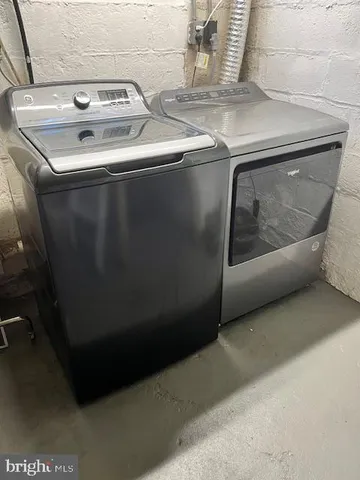 $370,000 | 428 East Baltimore Street, Taneytown, MD 21787