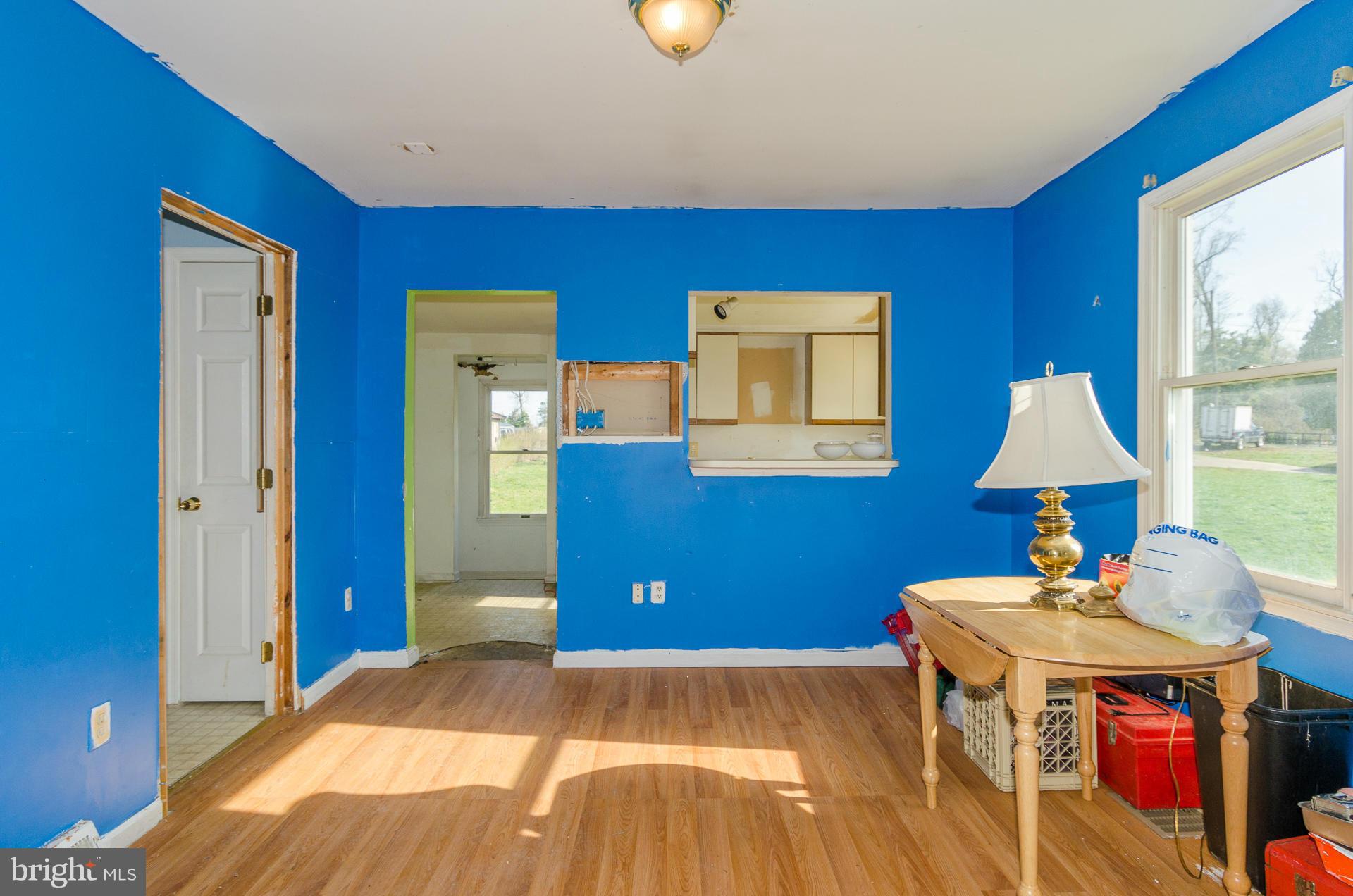 2538 Island View Road Essex, MD 21221 - Photo 25 of 30 Dining Room