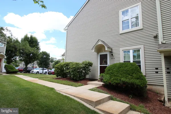 $2,100 | 607 A Trescott Place, Mount Laurel, NJ 08054