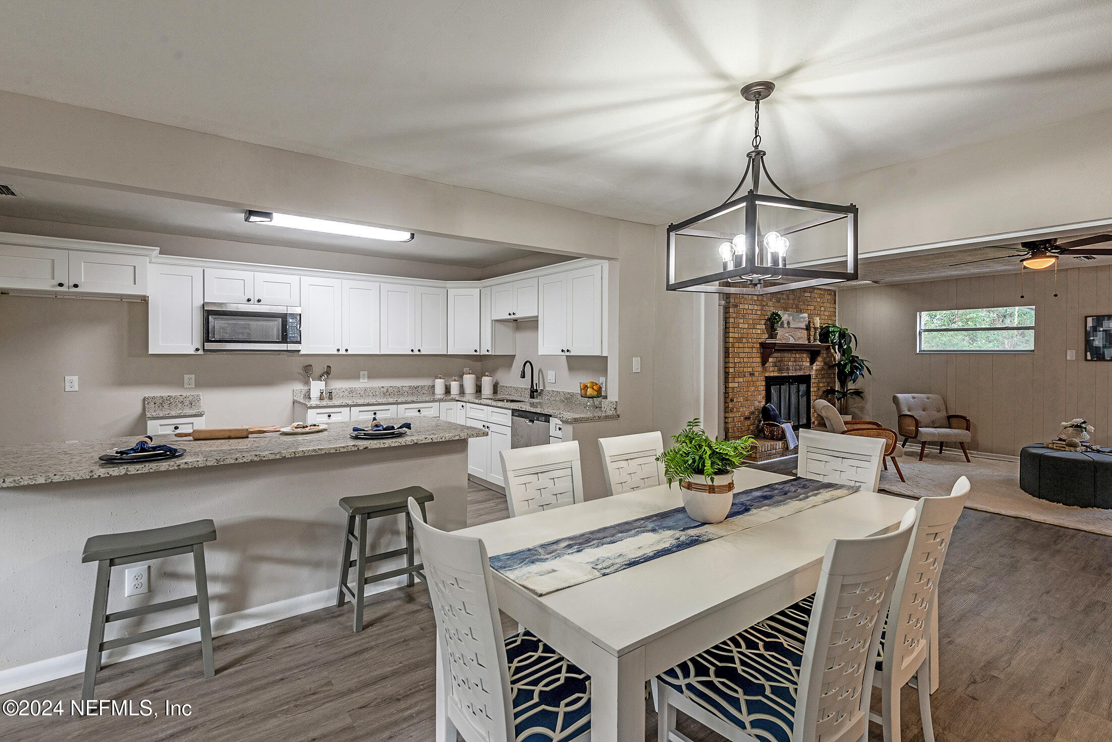 4405 Roth Drive Jacksonville, FL 32209 - Photo 11 of 57 4405 Roth Interiors-42