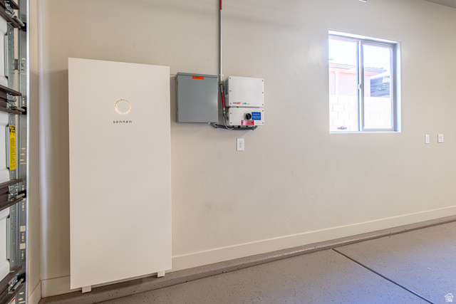 322 340 E Street Ivins, UT 84738 - Photo 48 of 61 Integrated energy storage system with accompanying electrical panels