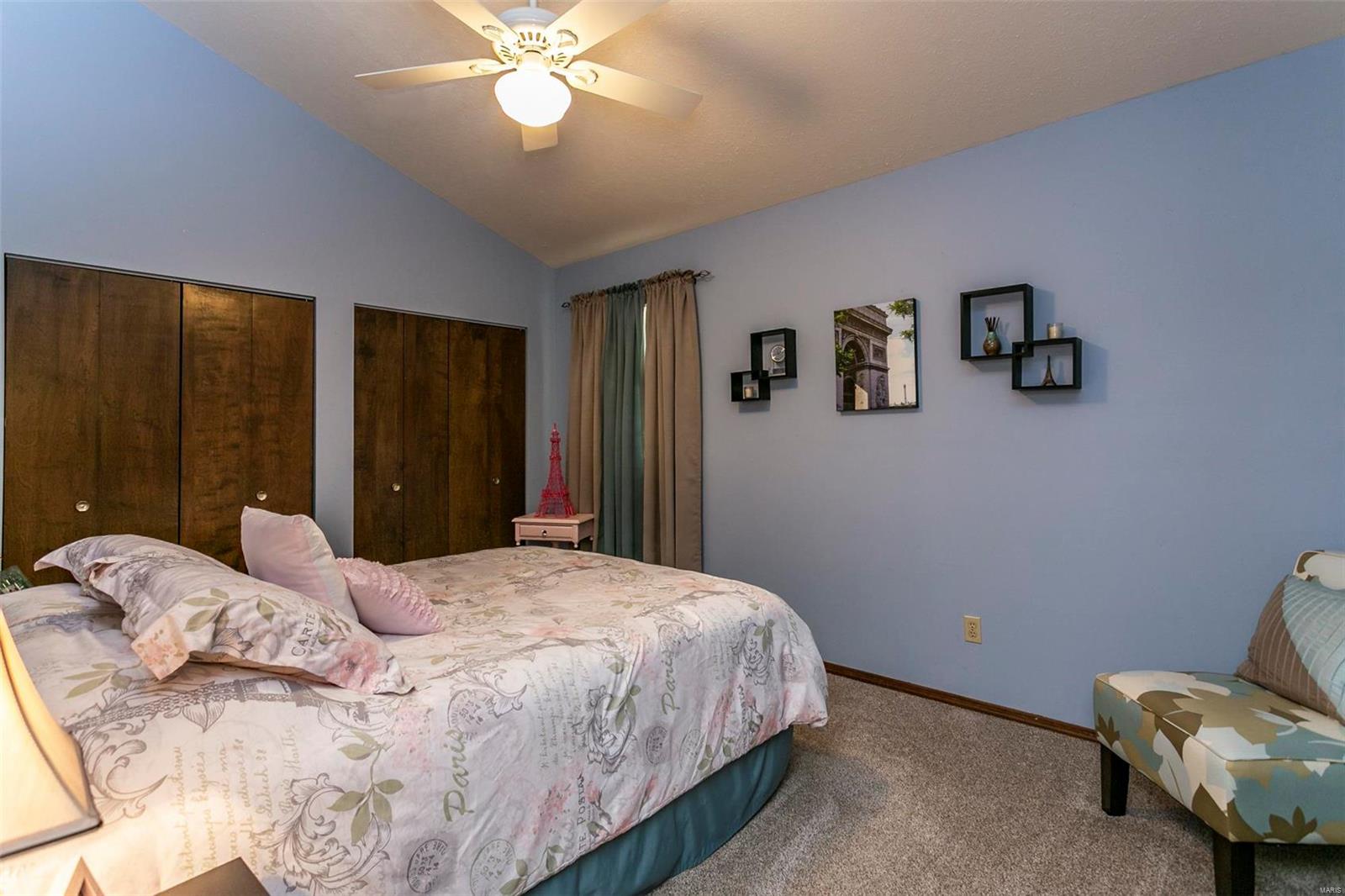 1924 Duke Street Edwardsville, IL 62025 - Photo 26 of 42 Gallery Image 26