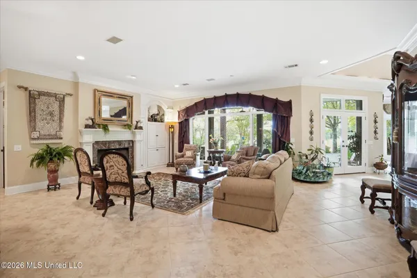 $1,595,000 | 136 Swan Sea Lane, Madison, MS 39110