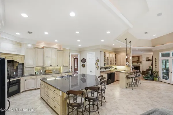 $1,595,000 | 136 Swan Sea Lane, Madison, MS 39110