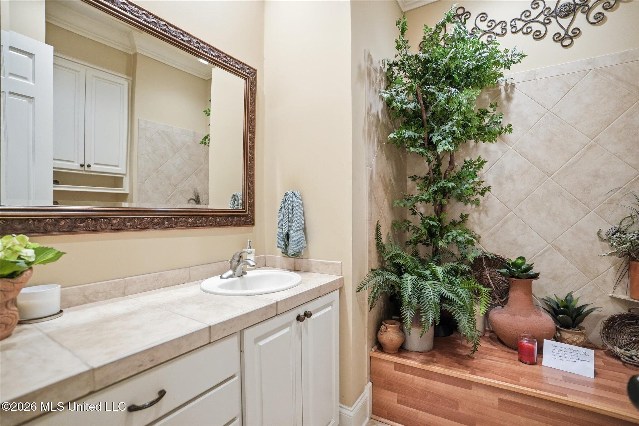 136 Swan Sea Lane Madison, MS 39110 - Photo 25 of 82 24-136_Swan_Sea_Lane_020
