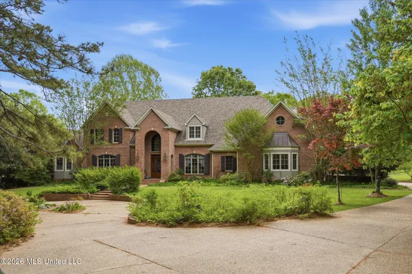 $1,595,000 | 136 Swan Sea Lane, Madison, MS 39110