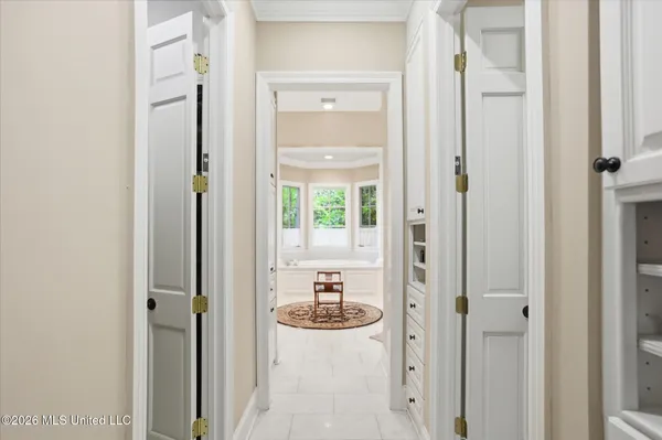 $1,595,000 | 136 Swan Sea Lane, Madison, MS 39110