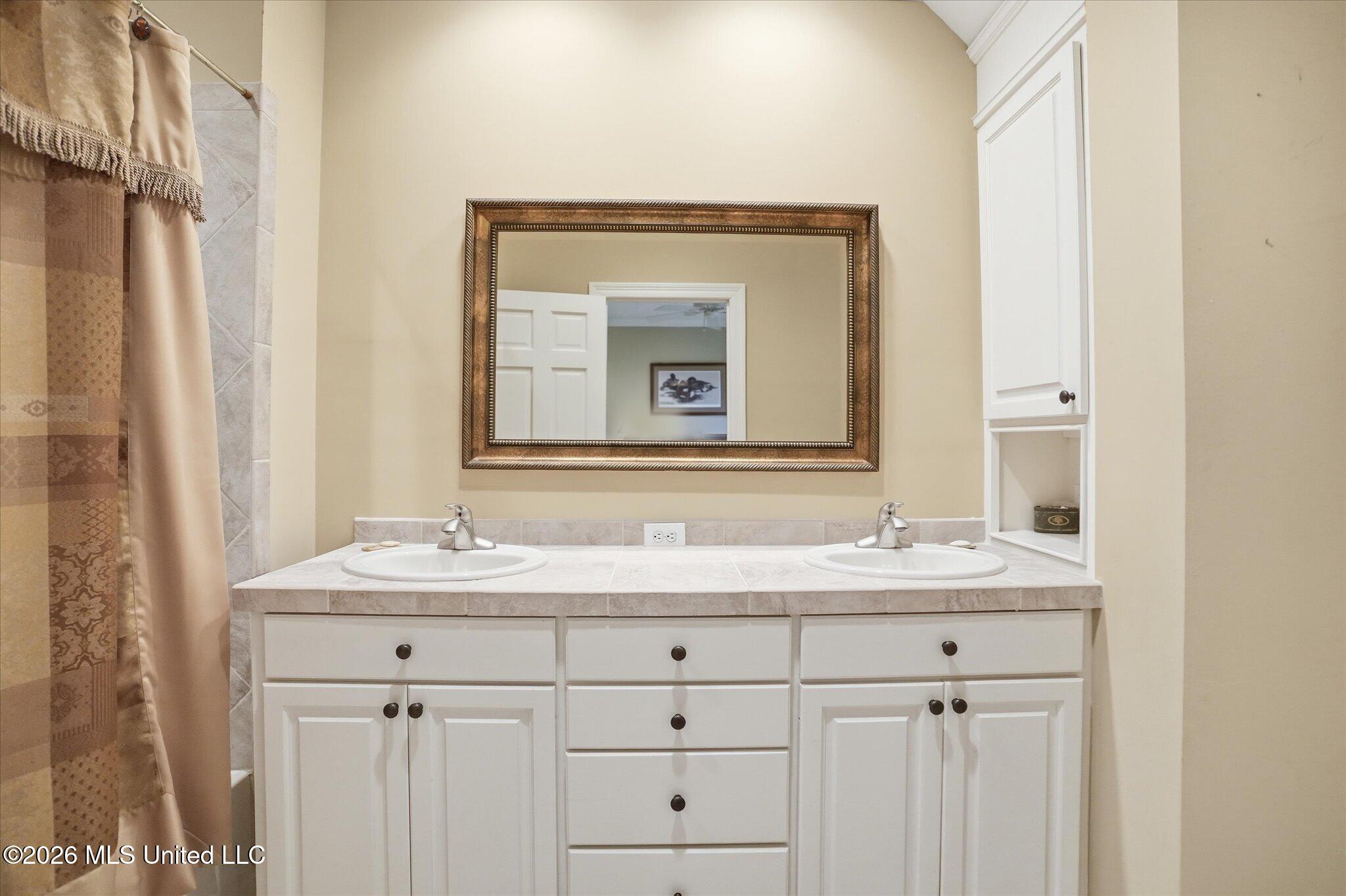 136 Swan Sea Lane Madison, MS 39110 - Photo 43 of 82 42-136_Swan_Sea_Lane_038
