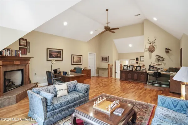 $1,595,000 | 136 Swan Sea Lane, Madison, MS 39110