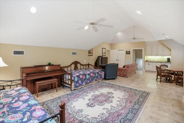 $1,595,000 | 136 Swan Sea Lane, Madison, MS 39110