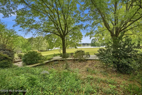 $1,595,000 | 136 Swan Sea Lane, Madison, MS 39110