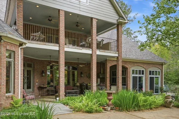 $1,595,000 | 136 Swan Sea Lane, Madison, MS 39110