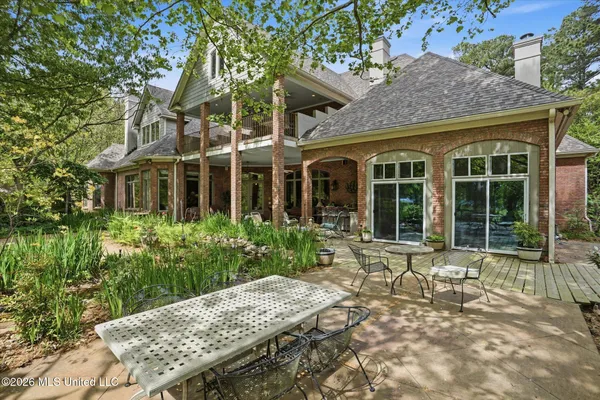 $1,595,000 | 136 Swan Sea Lane, Madison, MS 39110